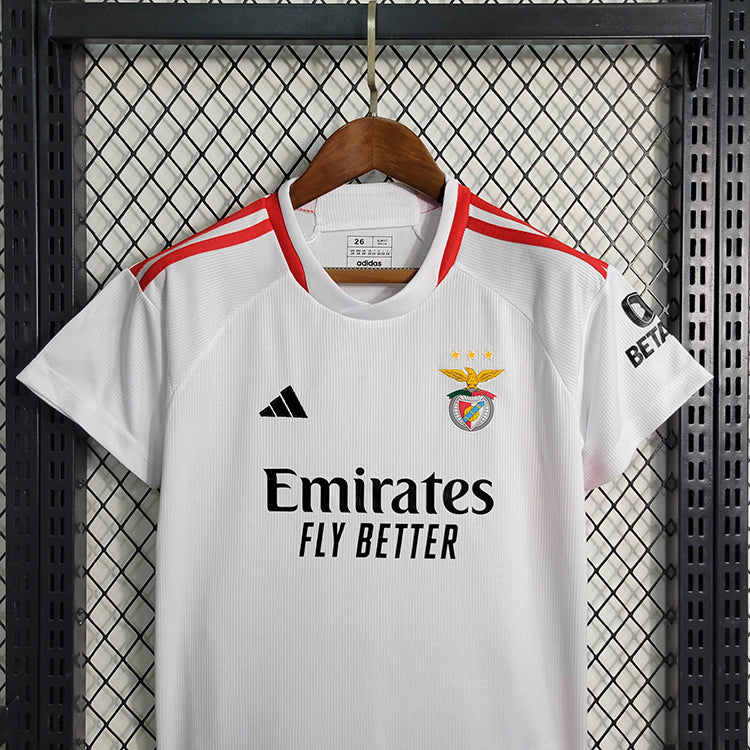 KIT INFANTIL DO BENFICA 23/24 BRANCO