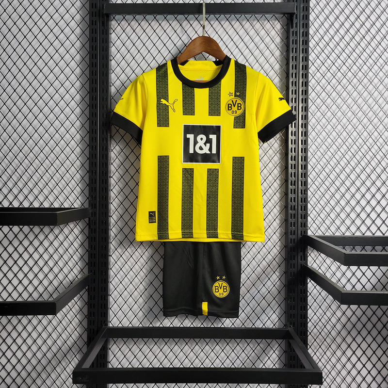 KIT INFANTIL DO BORUCIA DORTMUND 23/24 AMARELO