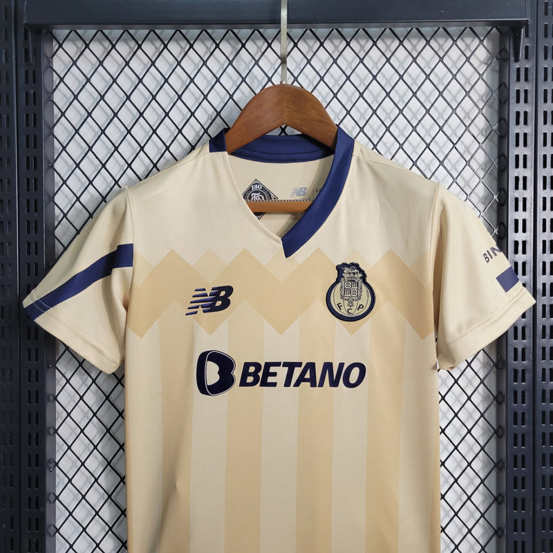 KIT INFANTIL DO PORTO 23/24 DOURADO