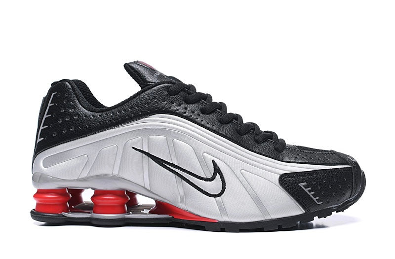 NIKE SHOX R4