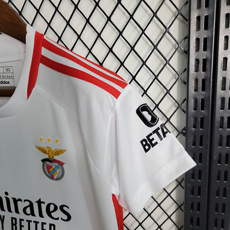 KIT INFANTIL DO BENFICA 23/24 BRANCO